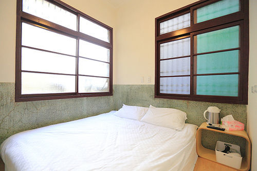 Shennong 147 Lägenhet Tainan Exteriör bild